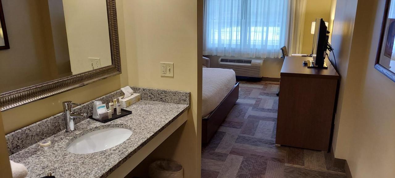 Belfast Harbor Inn Екстер'єр фото