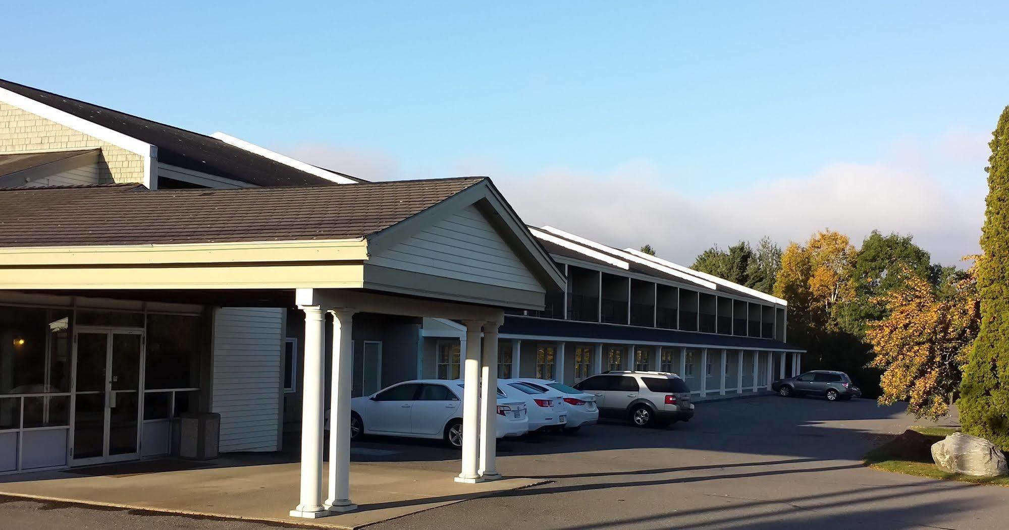 Belfast Harbor Inn Екстер'єр фото